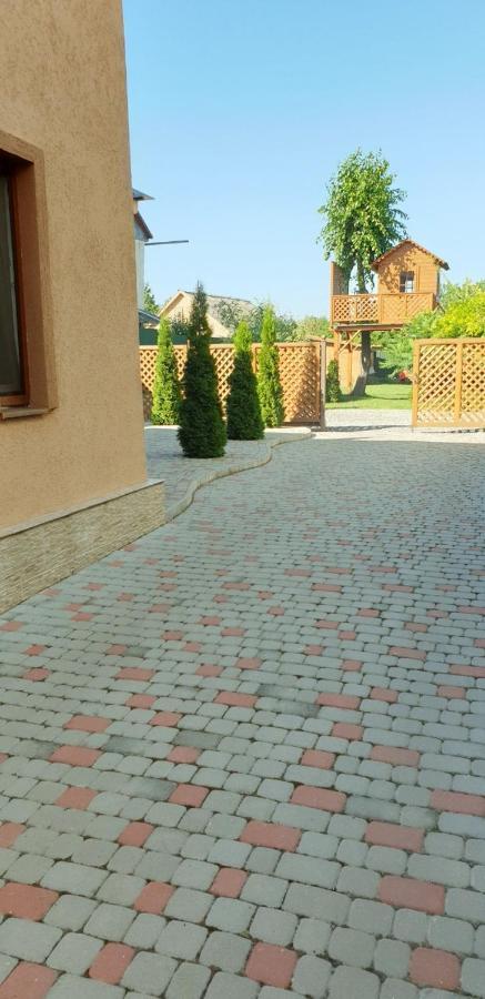 הוילה ברהובה Holiday House מראה חיצוני תמונה