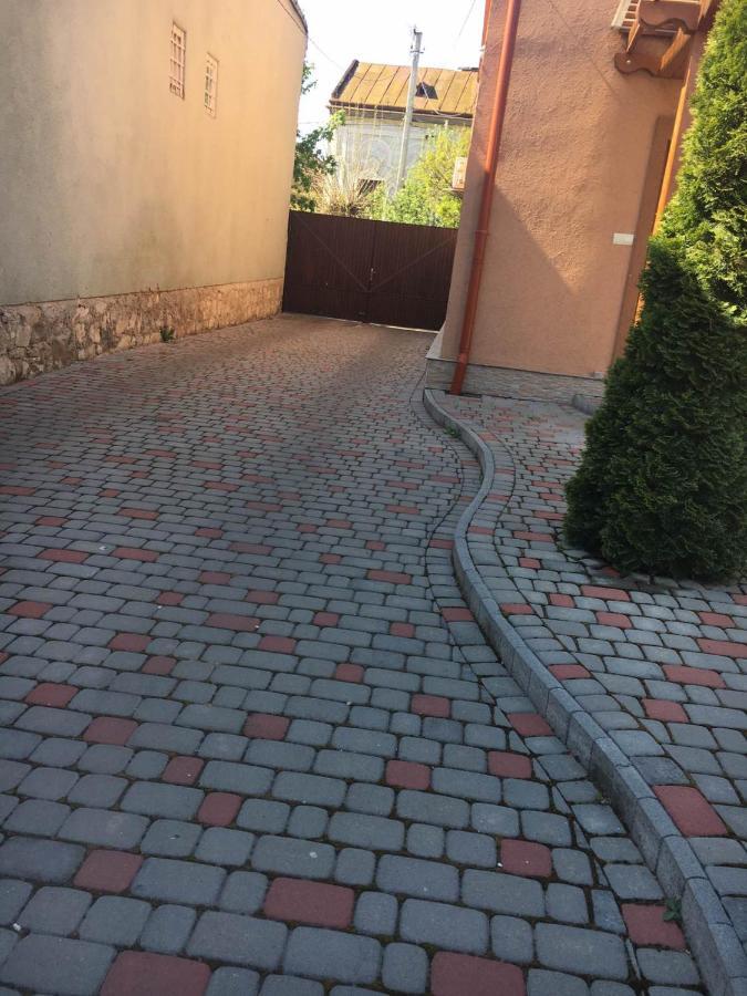 הוילה ברהובה Holiday House מראה חיצוני תמונה